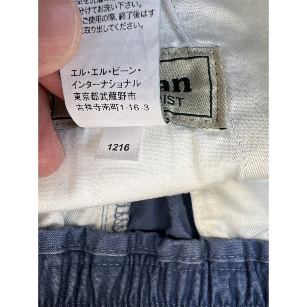LL Bean Mens 44 Comfort Waist Cargo Shorts Faded Blue Stretch Outdoor Work Trail - Picture 6 of 14